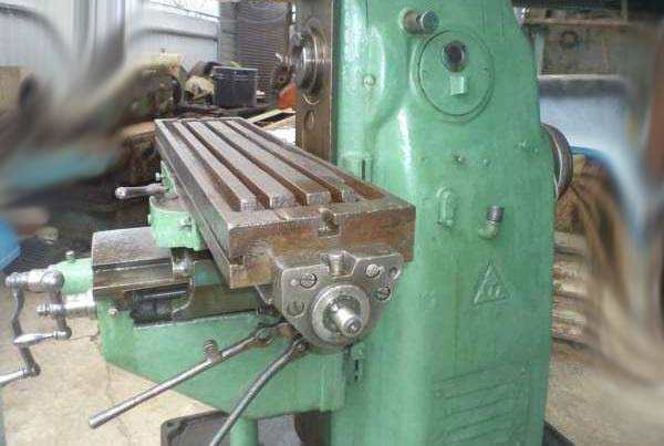 Фото горизонтального фрезерного верстата Дзержинец ТГ-2